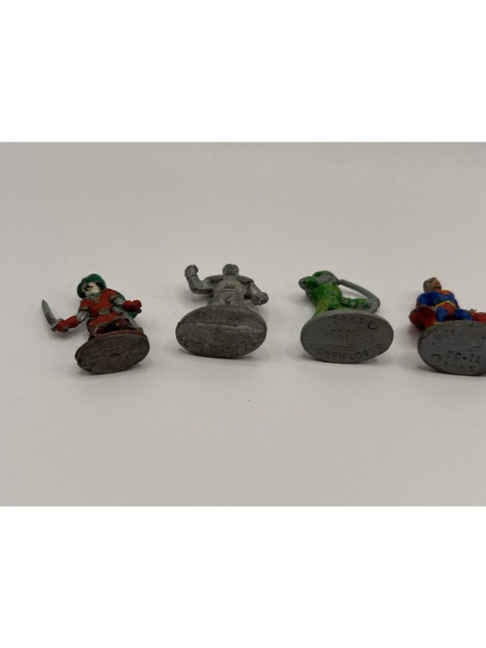 Lot Vintage Metal Figurines Miniatures Grenadier DC 1985 Superman Robin Hood - Picture 4 of 12